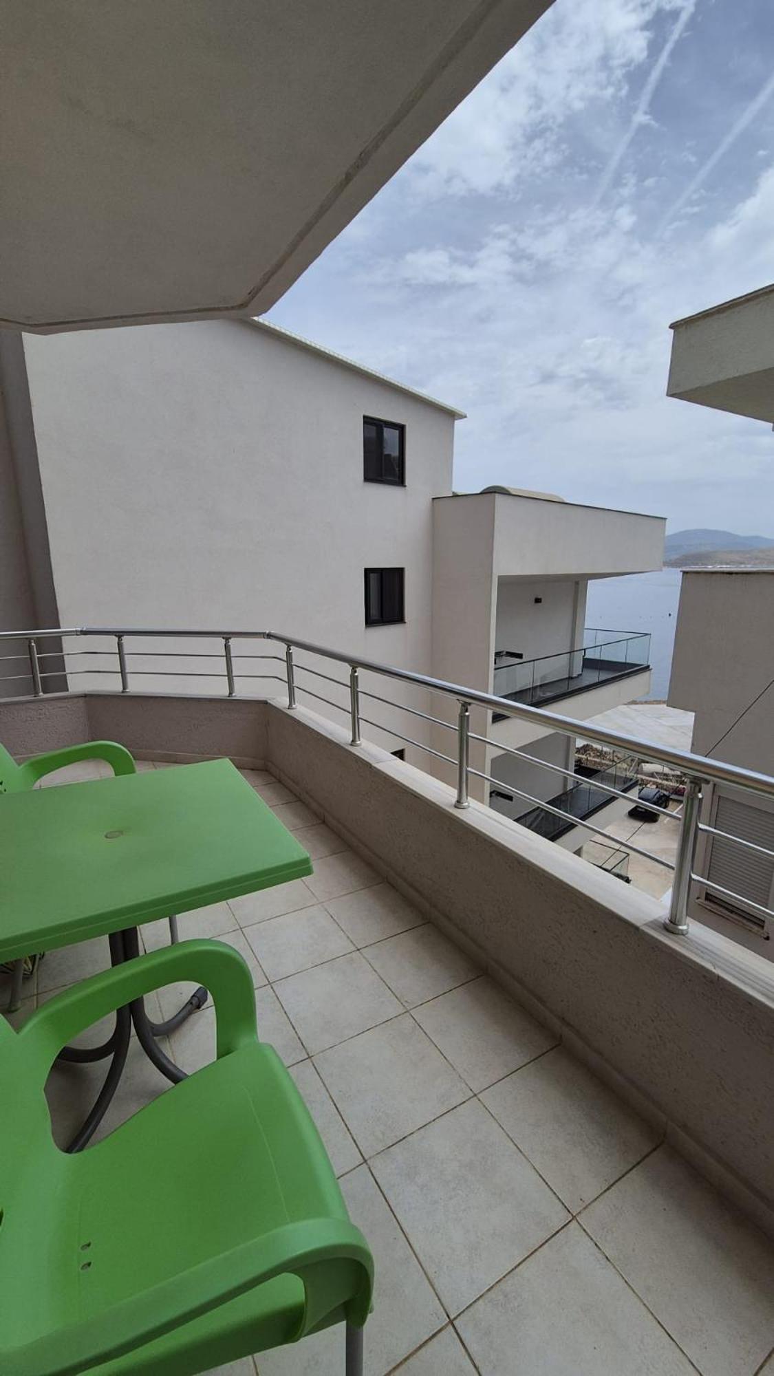 Sunny Apartament Saranda 2 Quarto foto